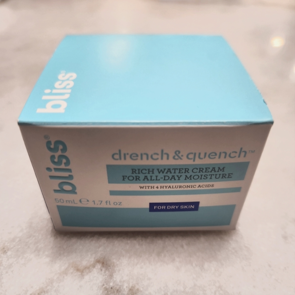 Bliss Drench & Quench with Hyaluronic Acid all day NIB